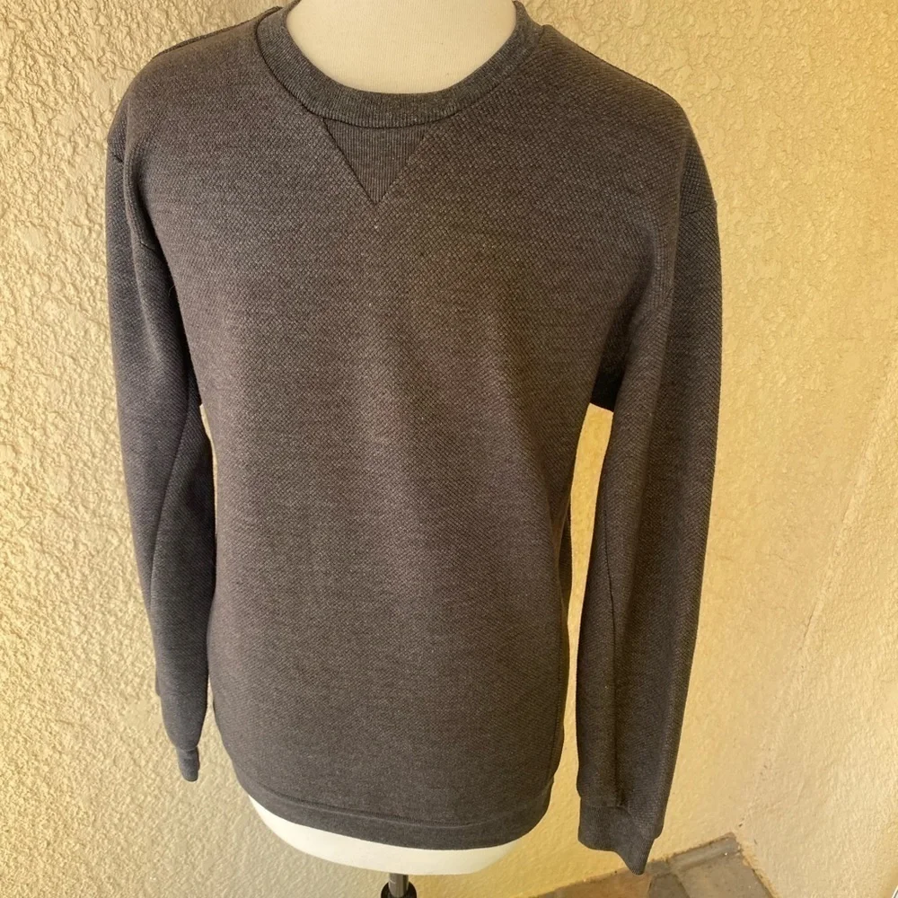 ZARA Essentials Unisex Long Sleeve Sweatshirt Gray Size Small‎